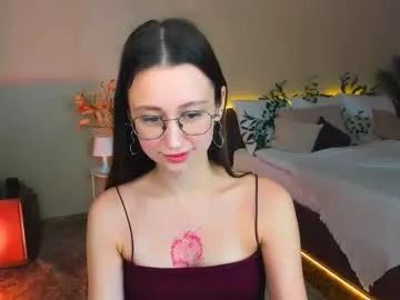 yourlovelystoryy on Chaturbate