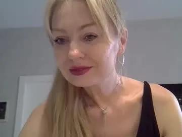 zarinaswift on Chaturbate