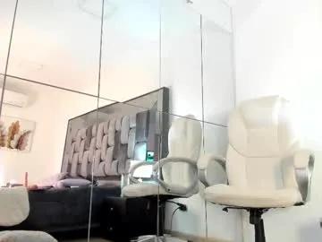 zinnia_mosley on Chaturbate