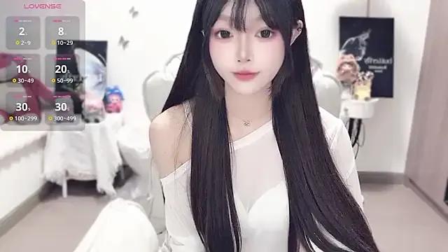 -EEBABY on StripChat 