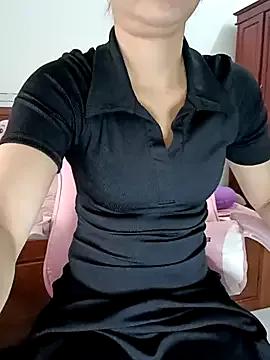 ___Erin___ on StripChat 