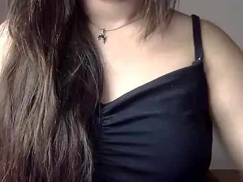 Aaliya02 on StripChat