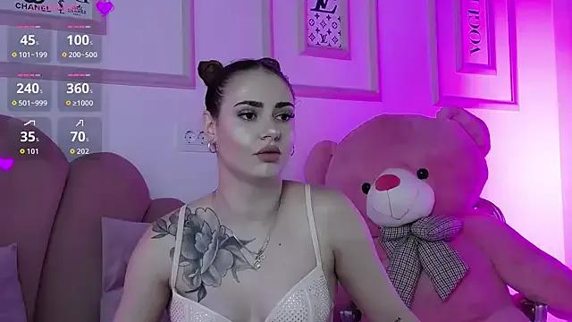 Abby__White on StripChat 