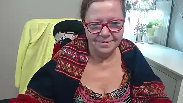 Adelewildx on StripChat