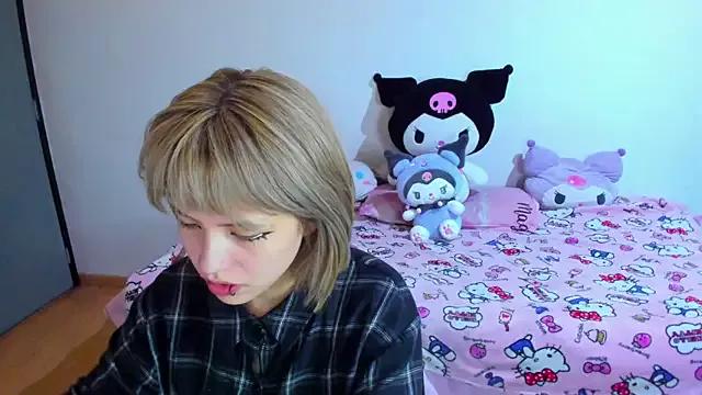 Akane-Mou on StripChat 