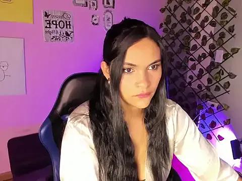 Alisson_Evans__ on StripChat