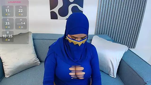 Aliya_cutiee on StripChat