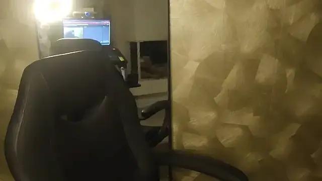 Amanda-JewelzX on StripChat 