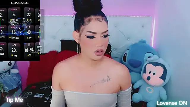 Amanda_bigx on StripChat 