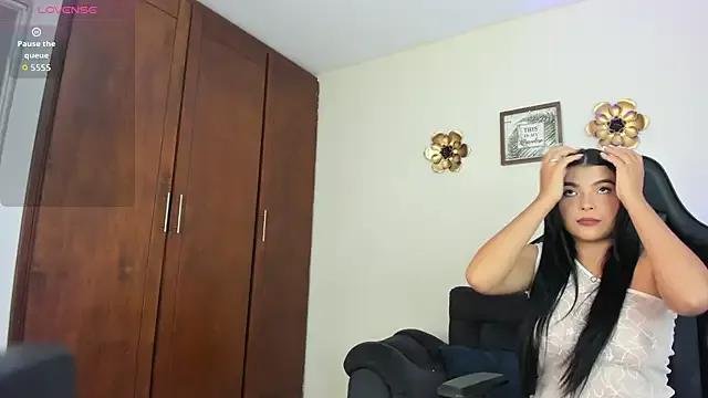 Amira_princess on StripChat