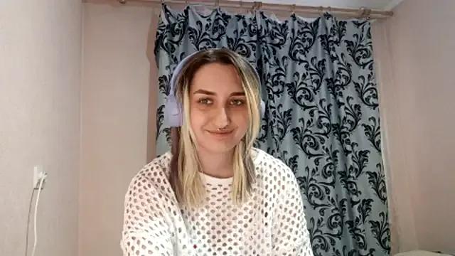 Anabree — Spin around, show my outfit