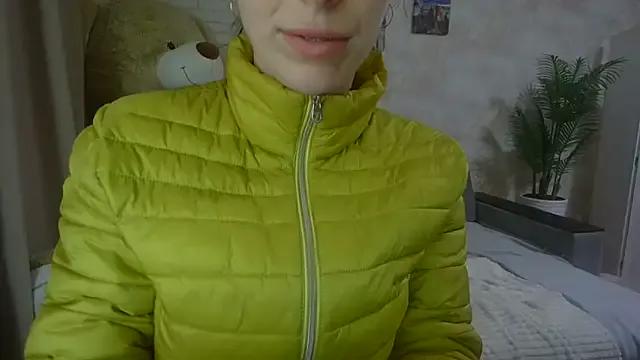 Anika_bloom on StripChat