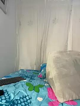 AnnePrince- on StripChat 