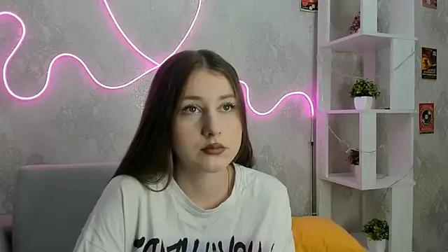 AudriaSagan — Lick my lips clouse up