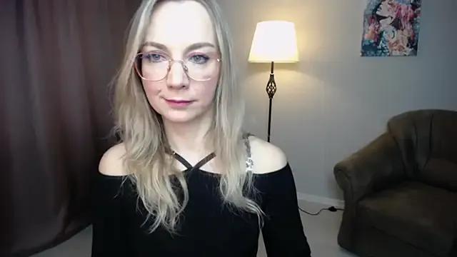 Ava_Elior on StripChat