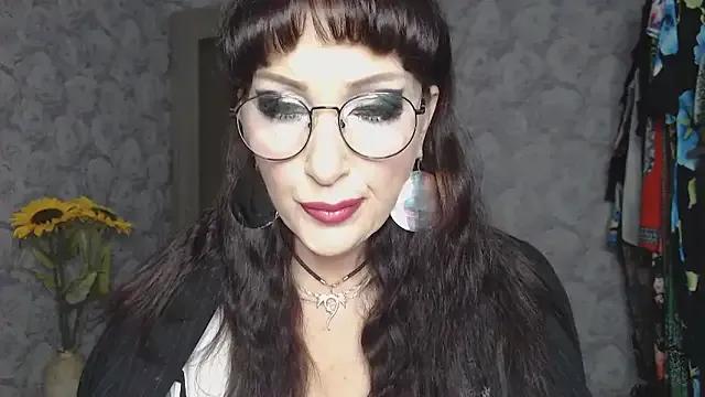 Aziza1 on StripChat 