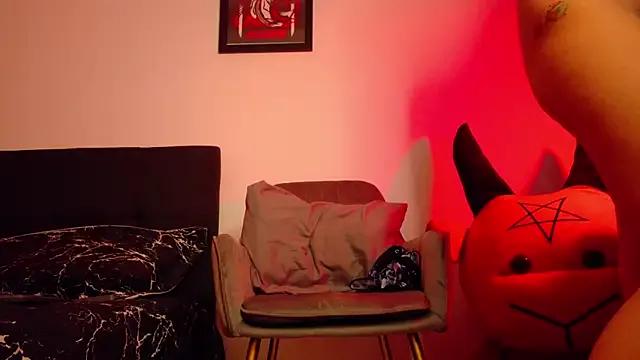 BambiiQueen on StripChat 