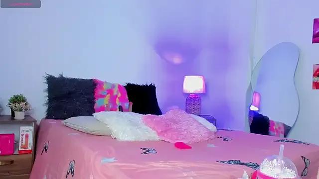 bell_popperr_ on StripChat 