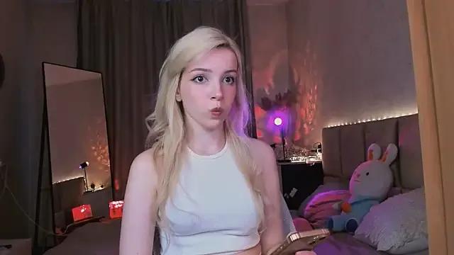 BerryLush_ on StripChat 