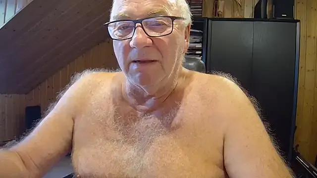 biggandybig on StripChat 