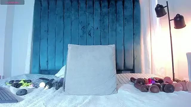 blondehorny69 — DILATES  MYS HOLES