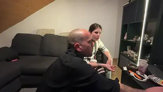 Bloody_Diamond on StripChat 