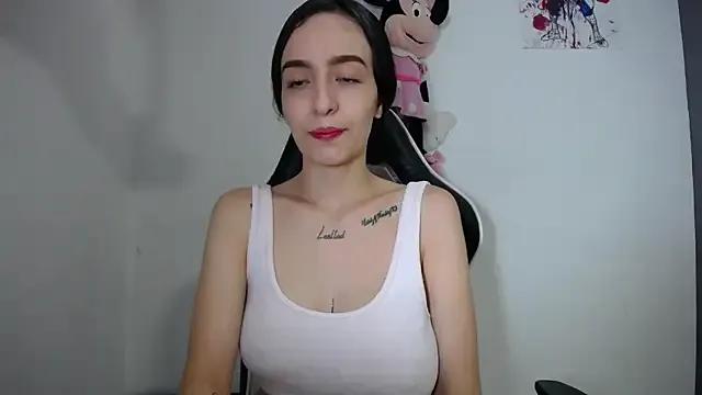 bulma_milk on StripChat