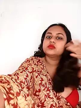 bumblebeegirl on StripChat 