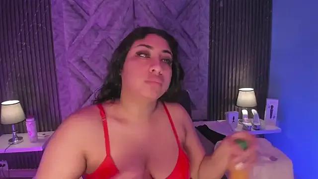 CANDYGABYY on StripChat
