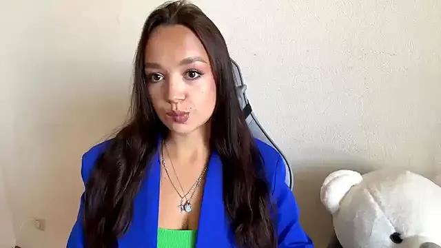Carrie_dreams — Lots of kisses 4 u