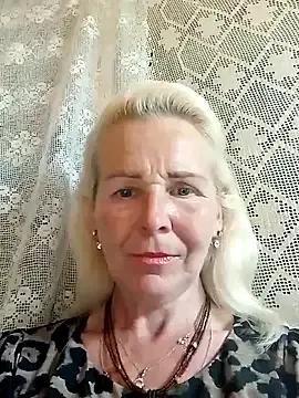 CassandraSandra44 on StripChat 