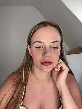 Chatqueen on StripChat