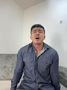 Chris_Clarck on StripChat