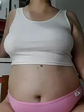 ChubbyMaia on StripChat