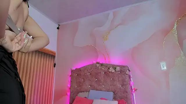 Daisy__rose on StripChat