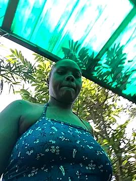 Dellah27 on StripChat 