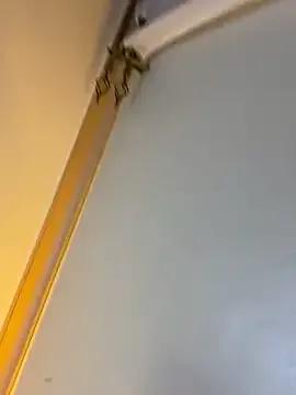 Dellah27 on StripChat 