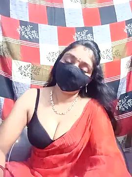 dhina79 on StripChat