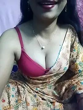 dhina79 on StripChat