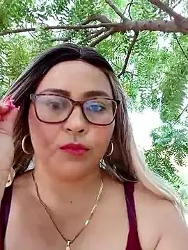 Dirty-Momm-Divorced-Hot on StripChat