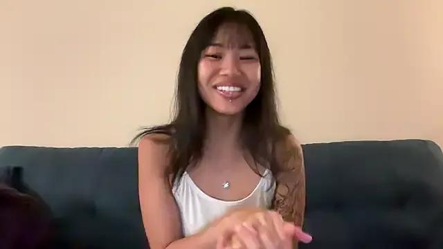 donna_creamteam on StripChat