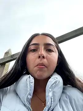 Dulce_1408 — Anal plug + Twerk at my friend's house