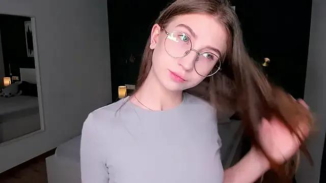 EditaBand — play with my nipples close-up