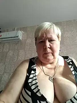 EffectFiona on StripChat