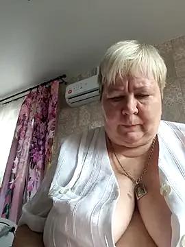 EffectFiona on StripChat