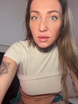 Elenascrib on StripChat 