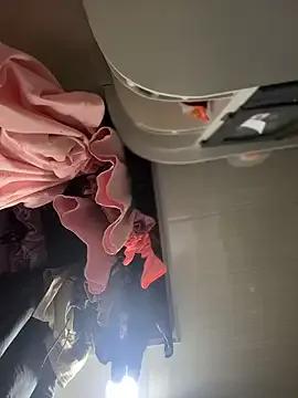 Emiily_lee on StripChat 