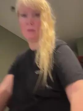 EmmaInLove23 — I LIKE FEEL YOU 