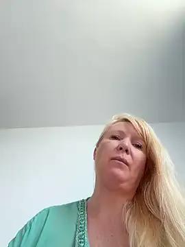 EmmaInLove23 — MAKE ME CUM AGAIN 