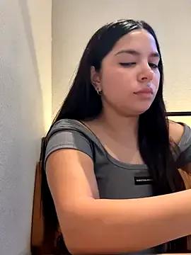 GODDESS_zyrene on StripChat